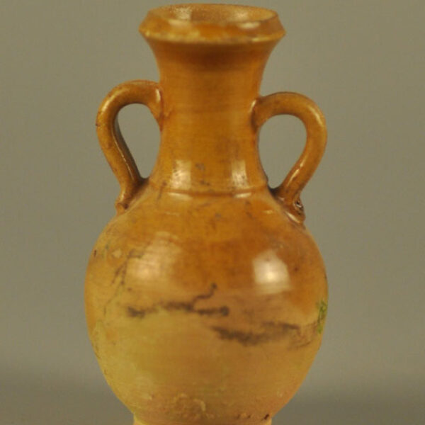 Amphora T30013