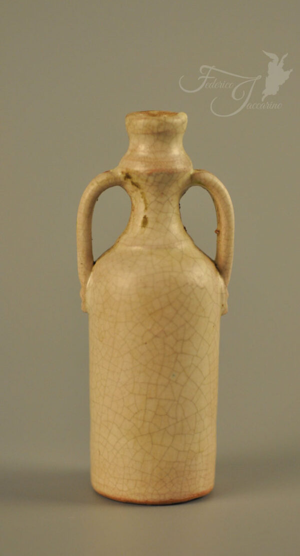 Amphora T24013