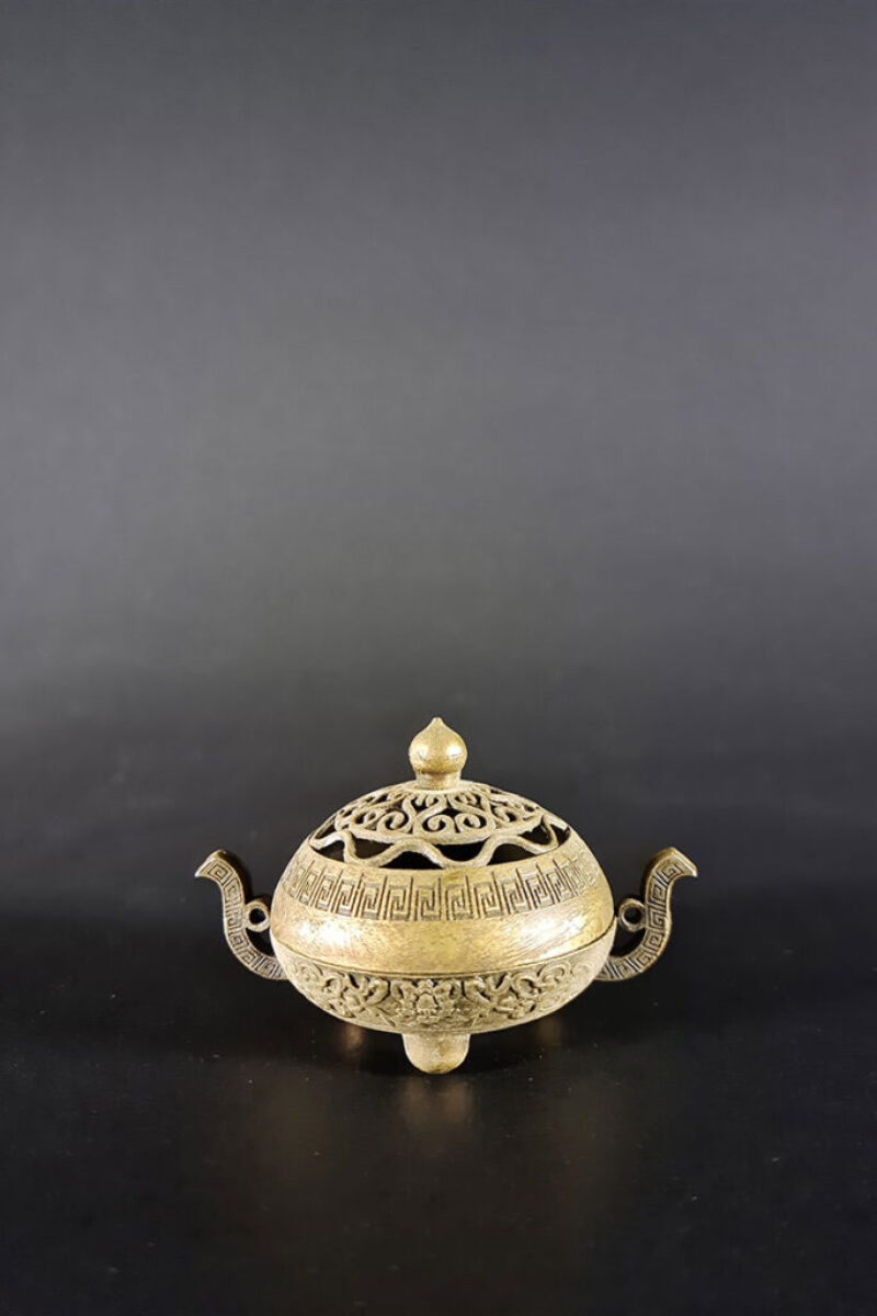 Oriental Accessory O1408